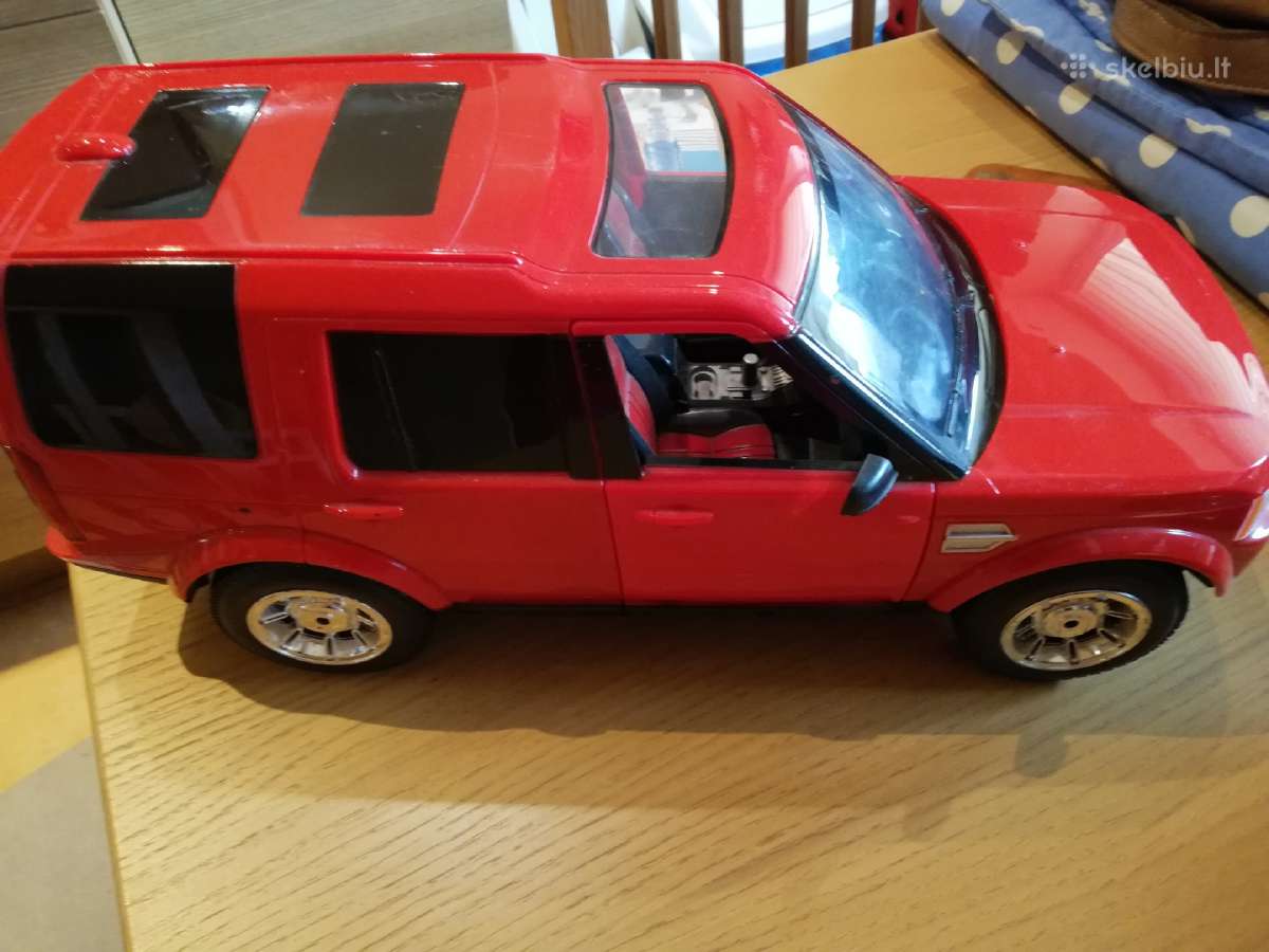 Nuotoliniu būdu valdomas automobilis