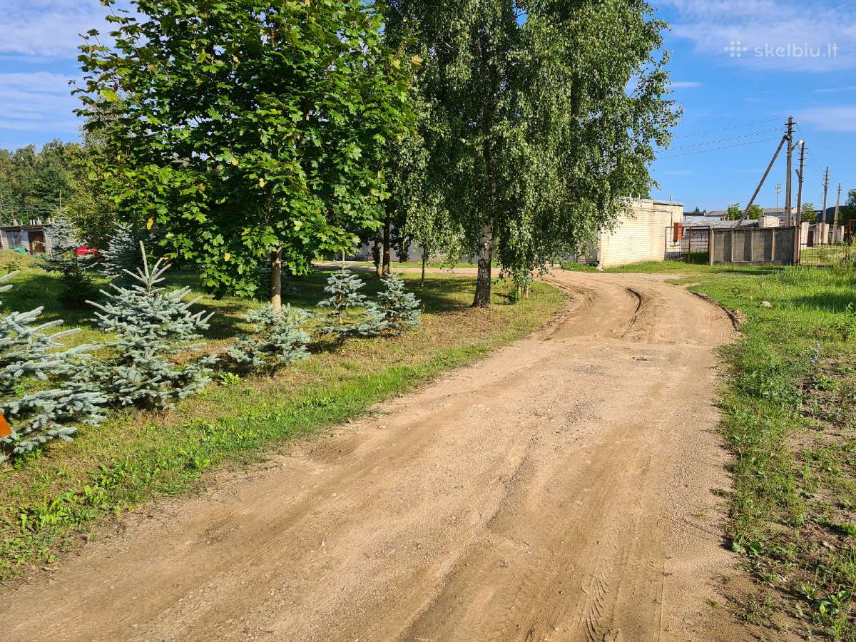 Vienas Du arba trys Garažai Etg