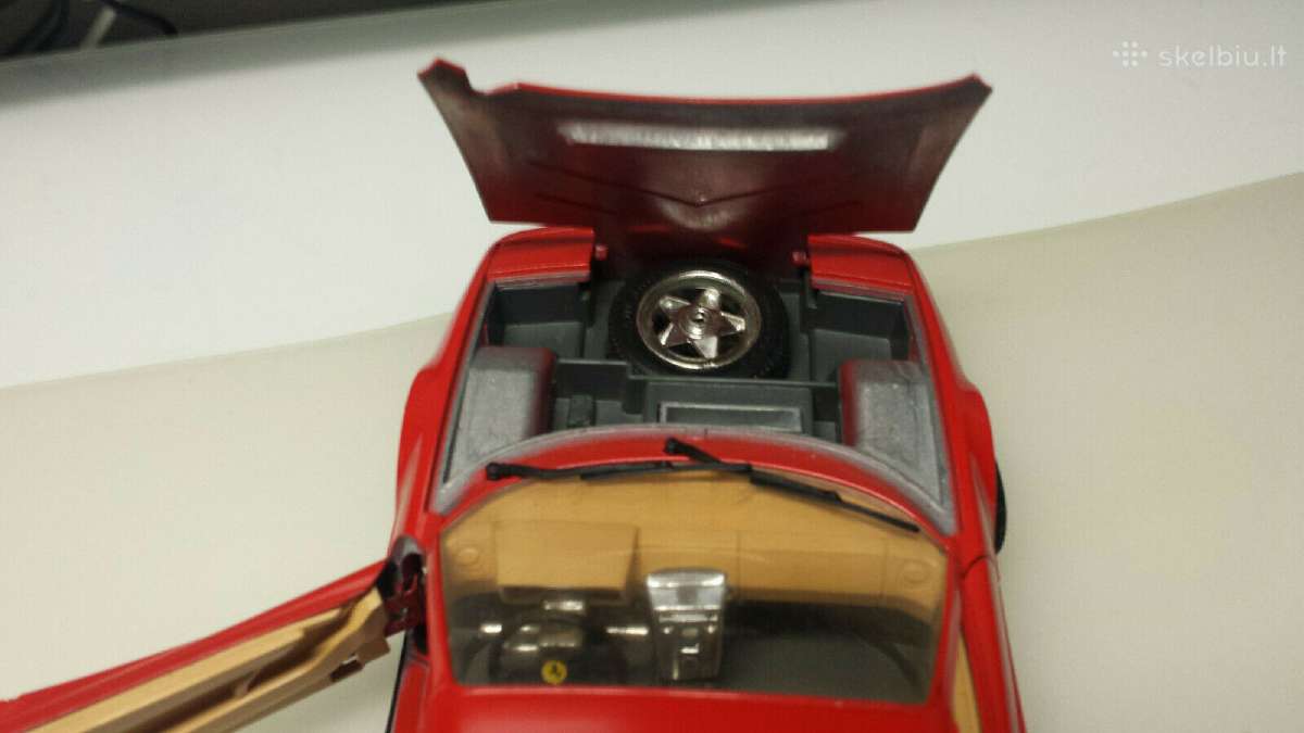 Ferrari Testarossa 1984 1:18 Modelis Modeliukas Di - nuotraukos Nr. 5