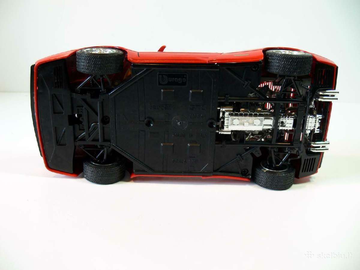 Ferrari gto 1984 1:18 modeliukas modelis italiskas - nuotraukos Nr. 7