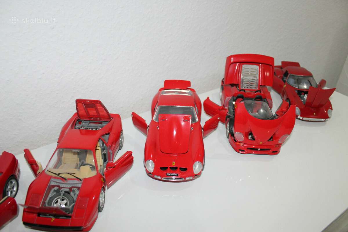 Ferrari gto 1984 1:18 modeliukas modelis italiskas - nuotraukos Nr. 14