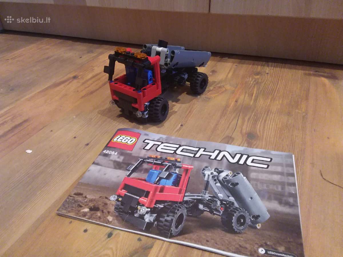 Lego Technic 42084 ir 8441 - nuotraukos Nr. 2