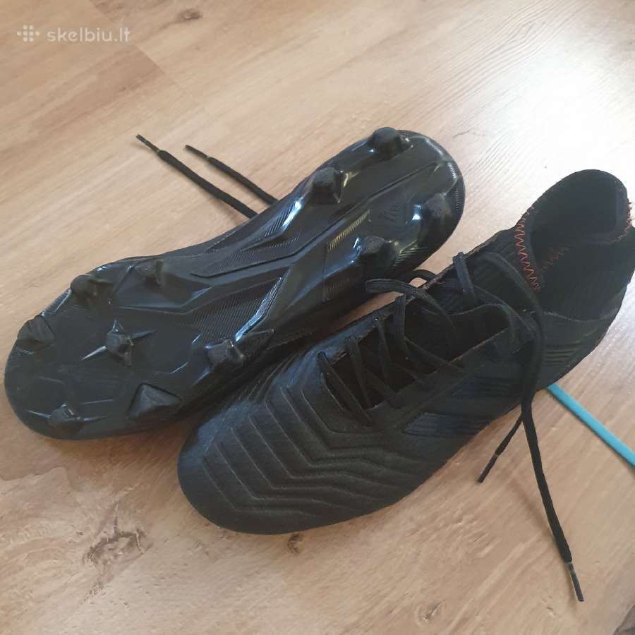 Futbolo bucai Adidas kaina 15 Eur - nuotraukos Nr. 2