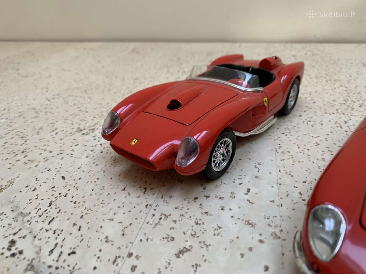 Modeliukai 1:24 Ferrari Mercedes Bugatti Jeep Bmw - nuotraukos Nr. 8