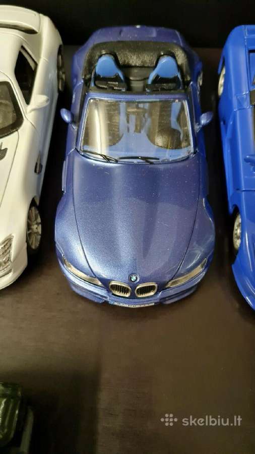 Modeliukai 1:24 Ferrari Mercedes Bugatti Jeep Bmw - nuotraukos Nr. 4