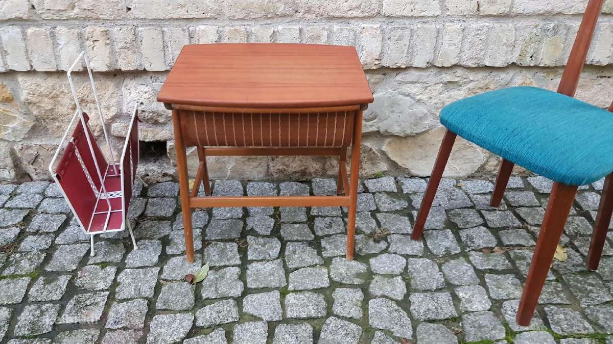 Vintažinis mid century tikmedžio staliukas - nuotraukos Nr. 6
