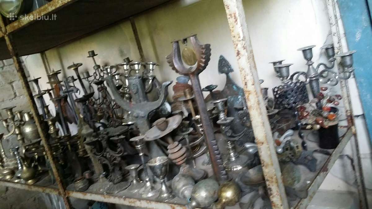Senovines zvakides ir zibalines lempos