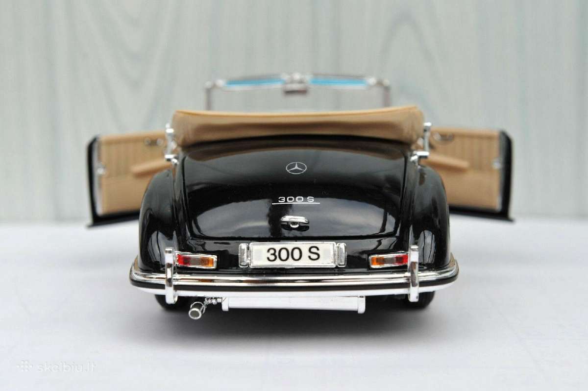 Mercedes 300s 1:18 modelis modeliukas diecast - nuotraukos Nr. 7