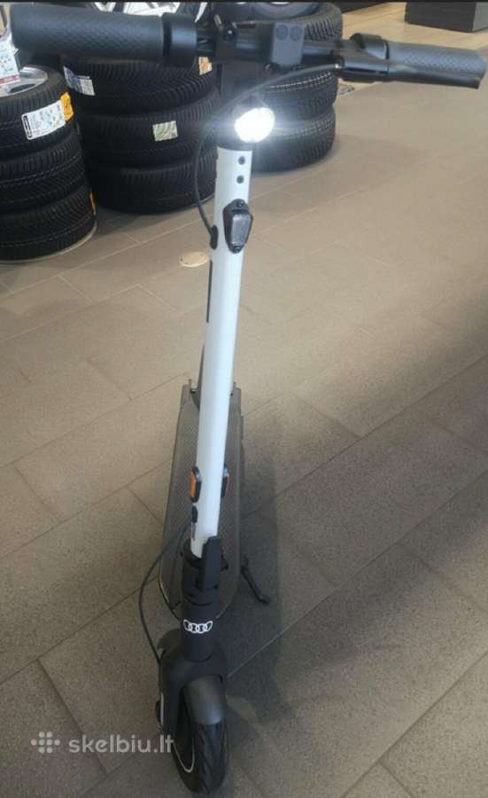 Naujas Audi elektrinis paspirtukas - nuotraukos Nr. 2