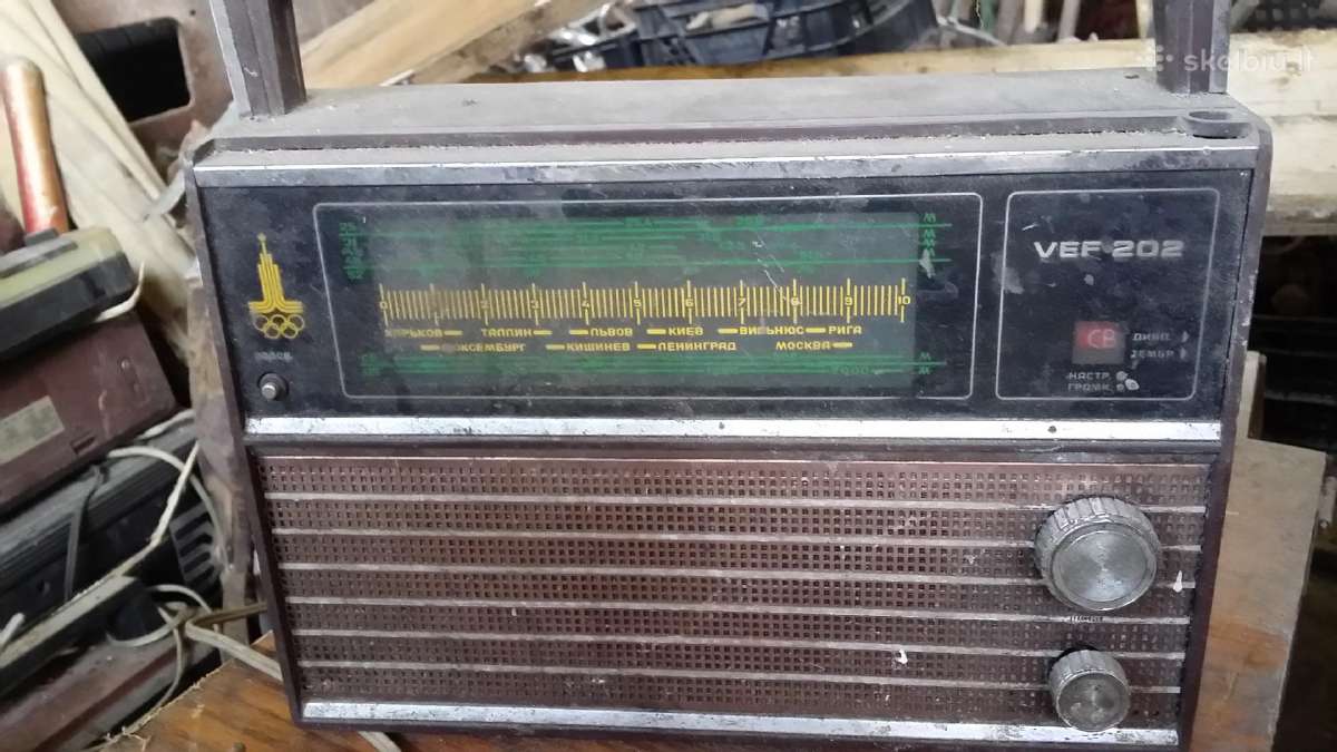 Senos radijos ir magnetofonai - nuotraukos Nr. 14