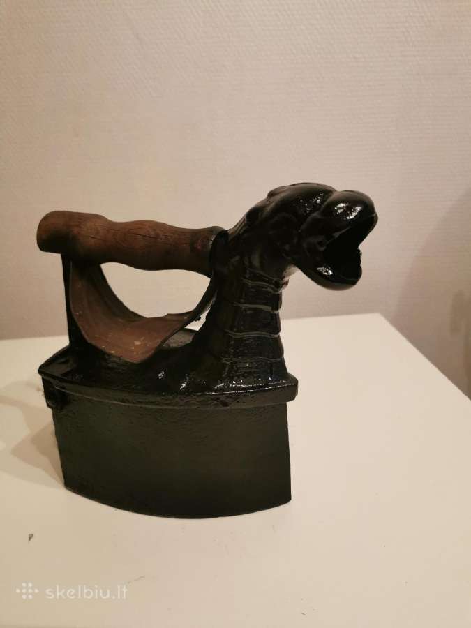 Retas anglinis lygintuvas drakono galva