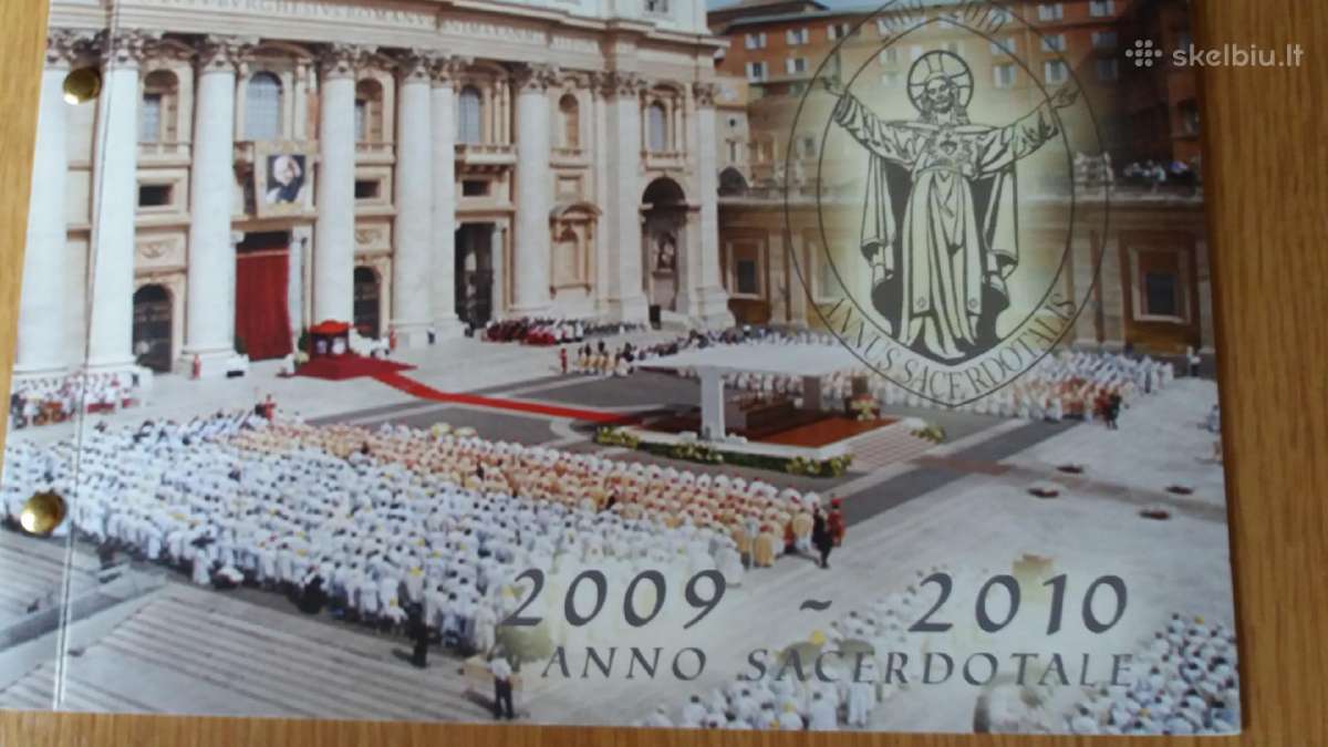 Vatikanas 2010 m.