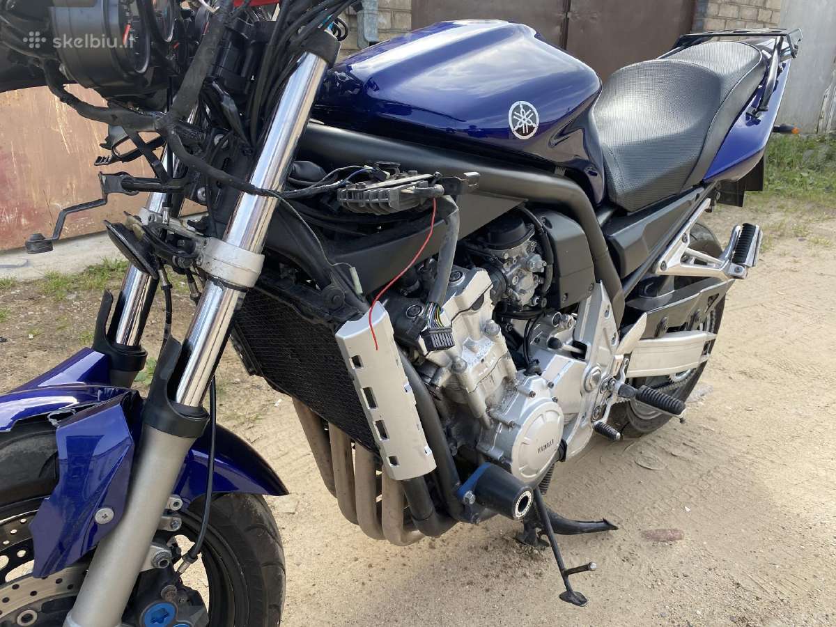 Yamaha fzs 1000 2003 dalys - nuotraukos Nr. 6