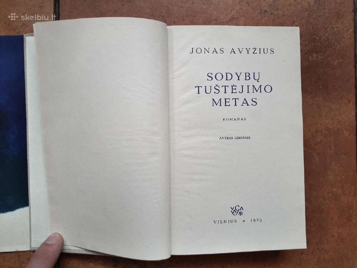 J. Avyžius "Sodybų tuštėjimo metas" 1973 metai - nuotraukos Nr. 3