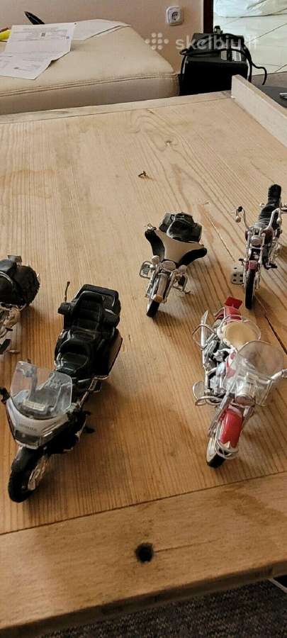 Motociklų modeliai modeliukai 1:18 - nuotraukos Nr. 6