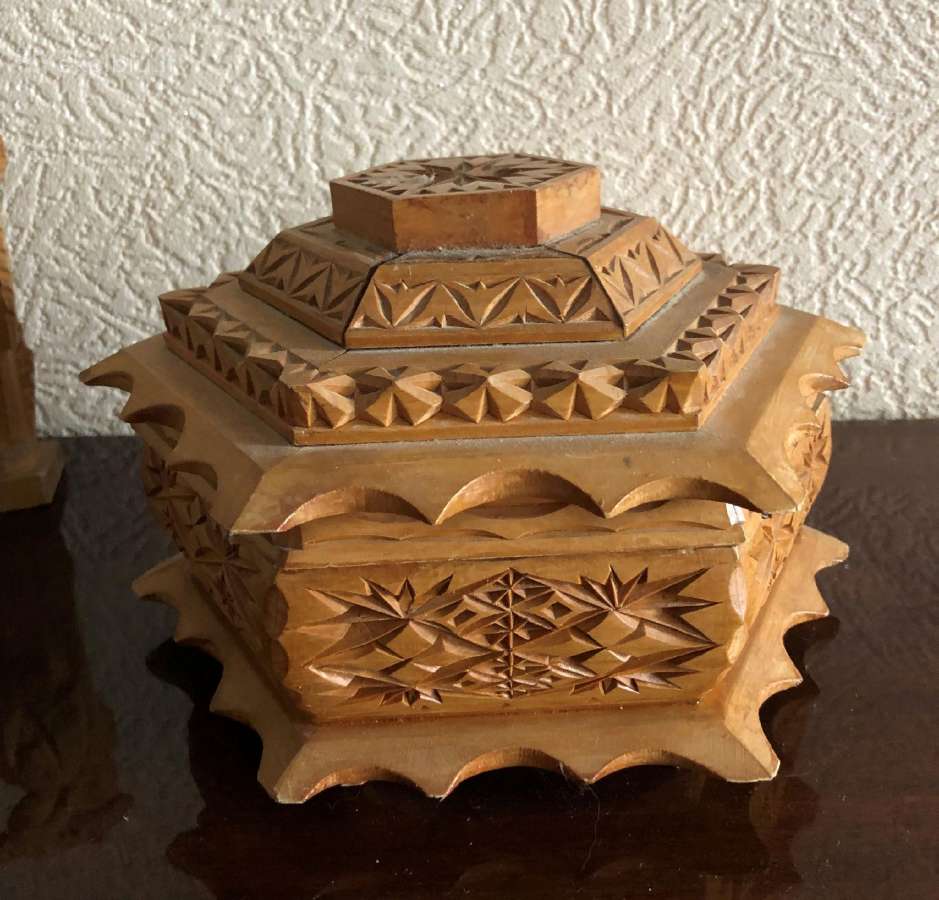 Vintažinė papuošalų dėžutė