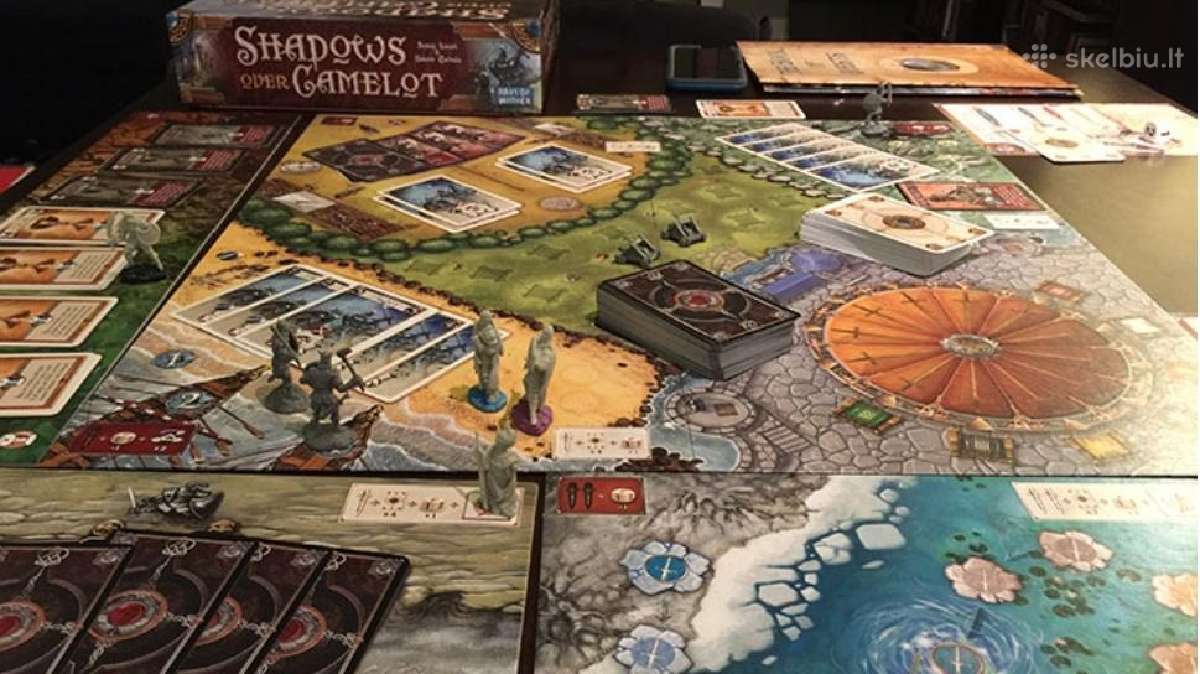 Stalo zaidimas "Shadows over Camelot" - nuotraukos Nr. 2