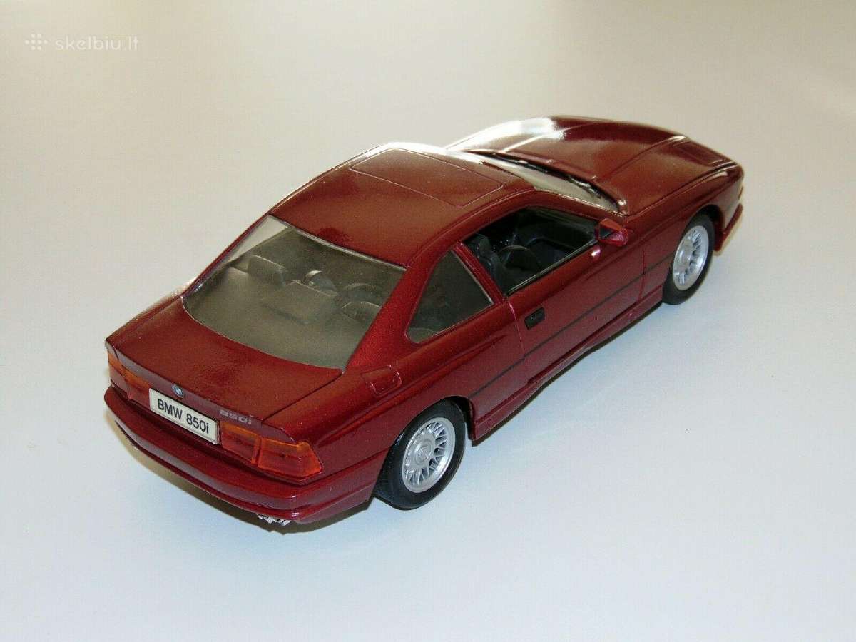 Modeliai: Bmw 850i 8 serijos 1:18 modelis - nuotraukos Nr. 3