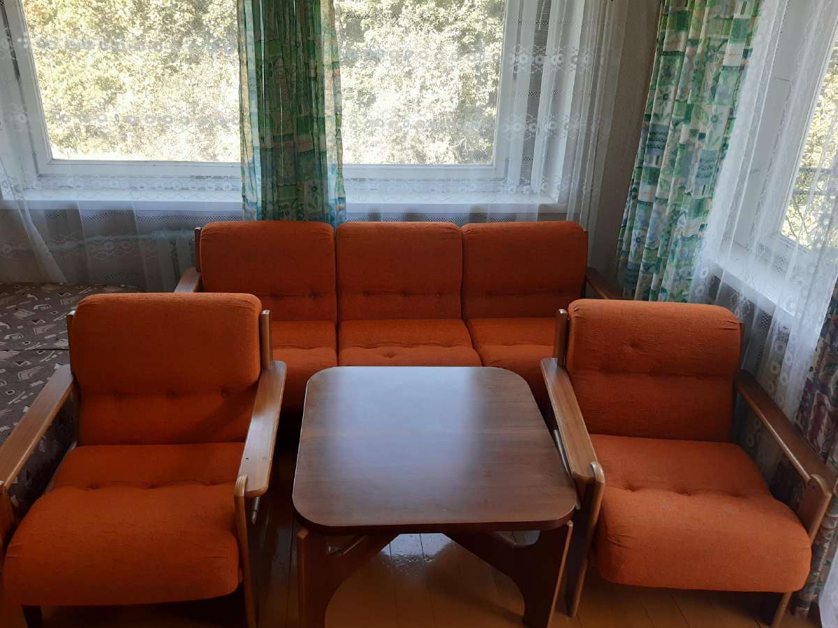 Svetainės komplektas su komoda - nuotraukos Nr. 3