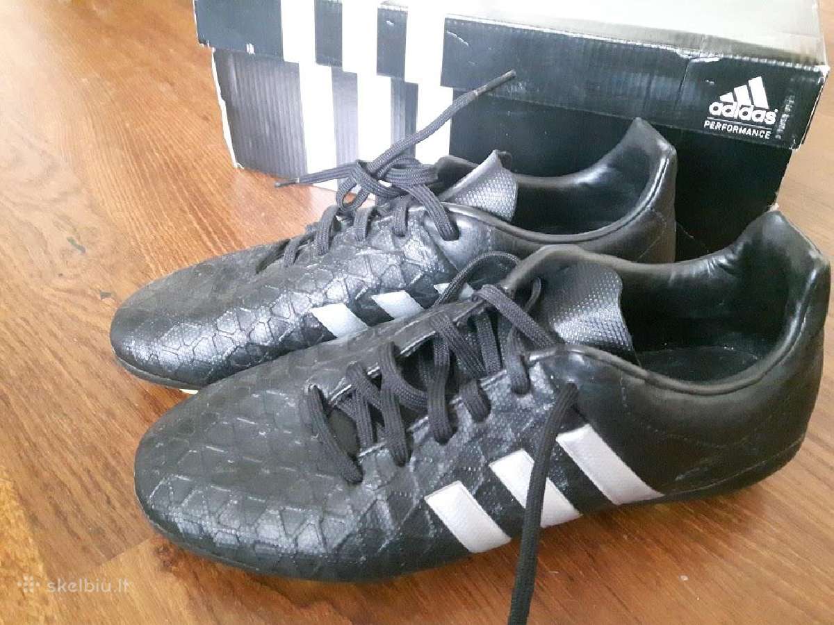 Futbolo batai Adidas