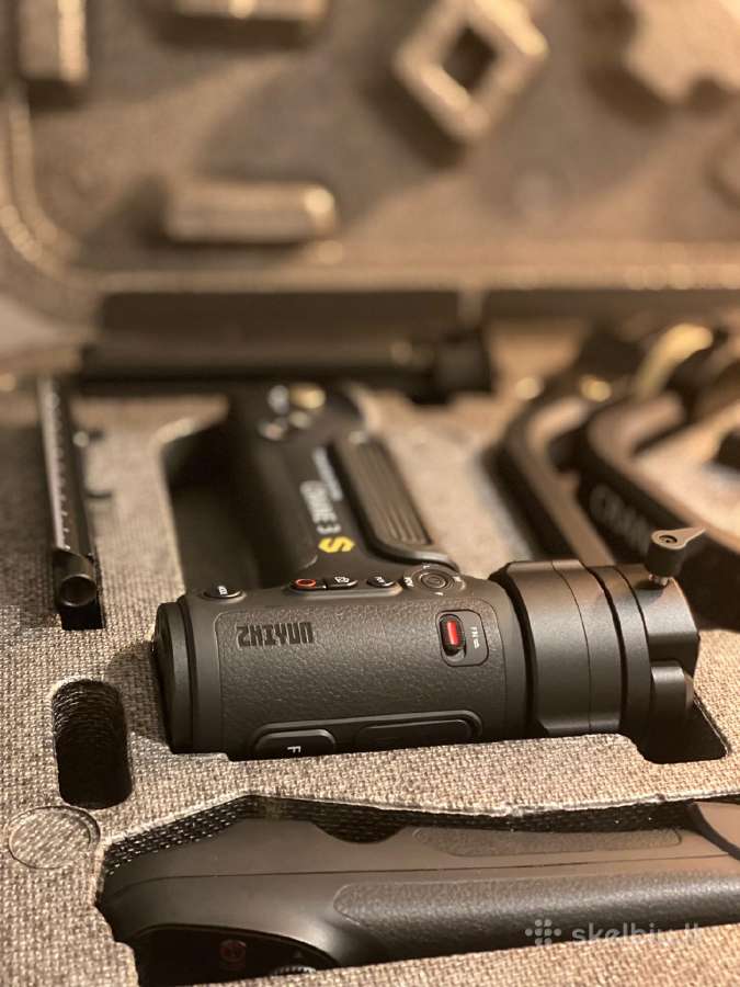 Stabilizatorius Zhiyun Crane 3s