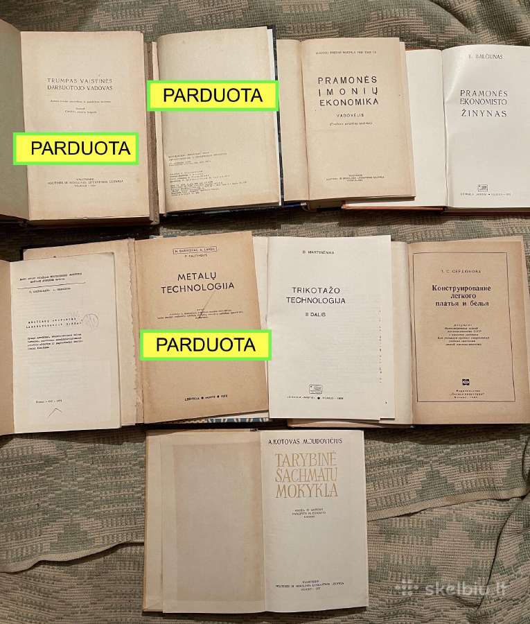 Profesinės knygos, tarybinės - nuotraukos Nr. 2