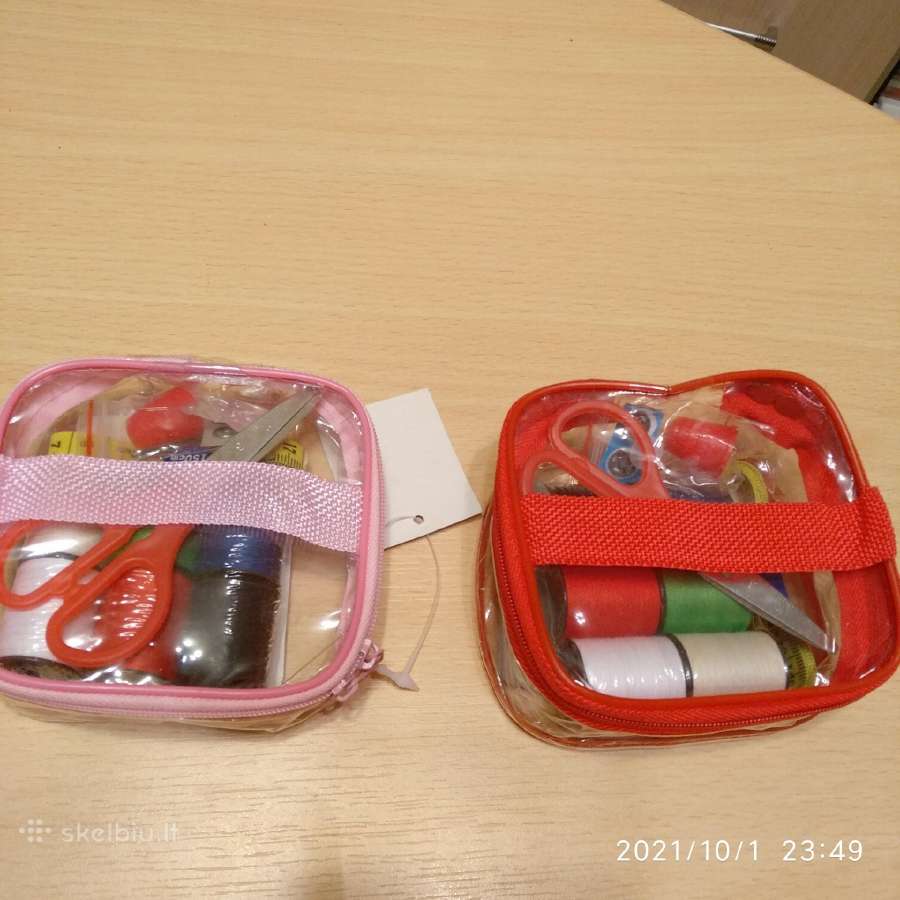 Kelioniniai siuvimo rinkiniai