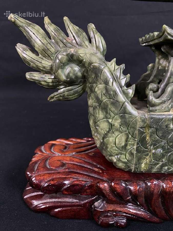 Rytietiška drakono skulptūra iš nefrito - nuotraukos Nr. 13