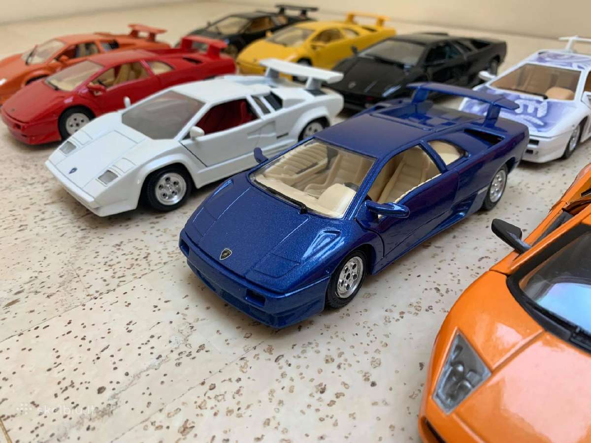 Lamborghini Diablo, Countach, Aventador kolekcija - nuotraukos Nr. 3