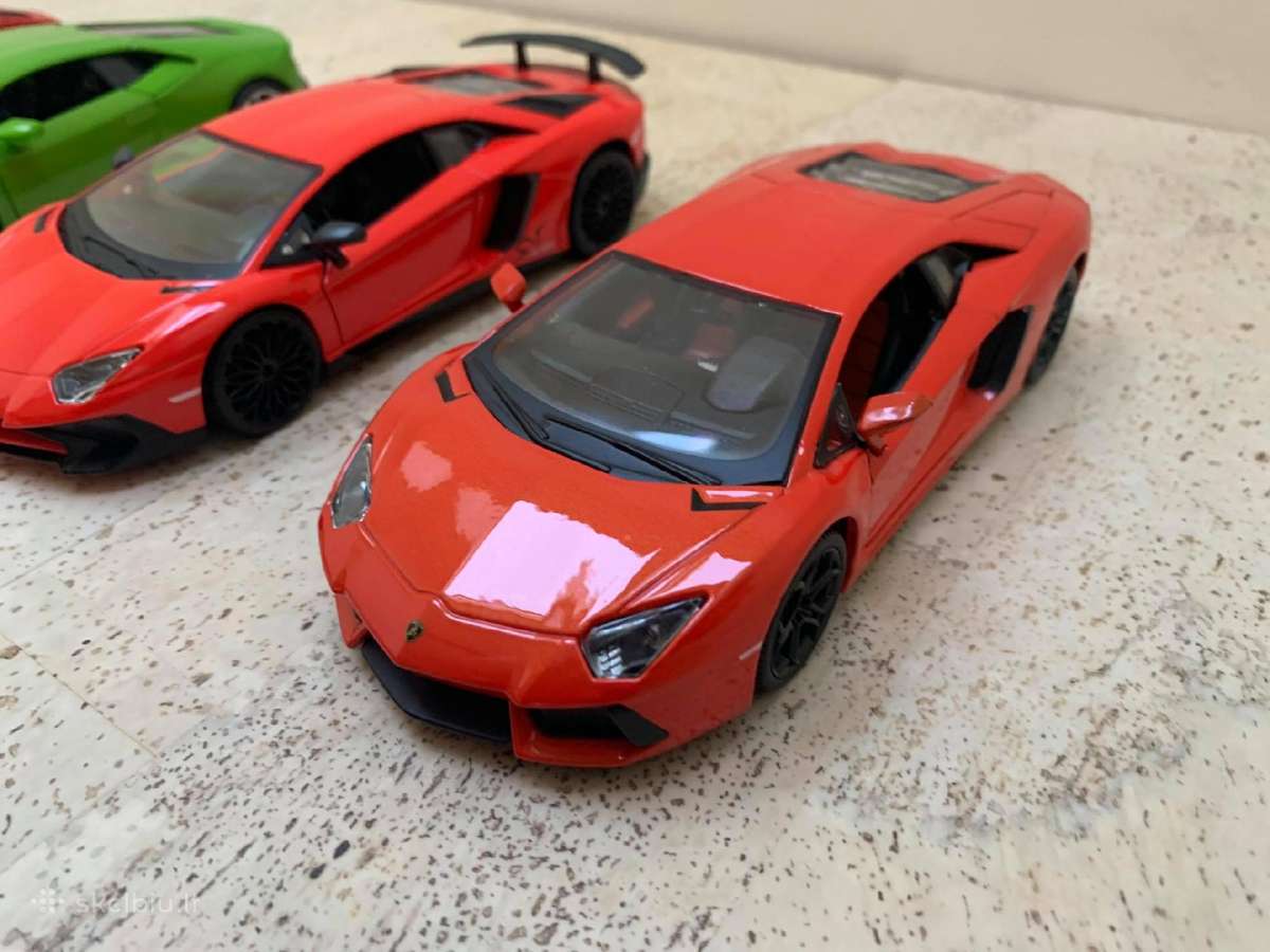 Lamborghini Diablo, Countach, Aventador kolekcija - nuotraukos Nr. 16