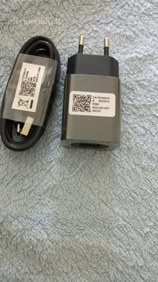 Planseto ar telefono Lenovo pakrovejas - nuotraukos Nr. 2