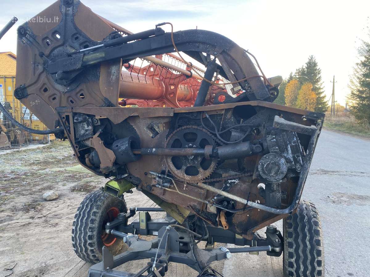 Kombainas Claas Lexion 670 Ardomas Dalimis - nuotraukos Nr. 17