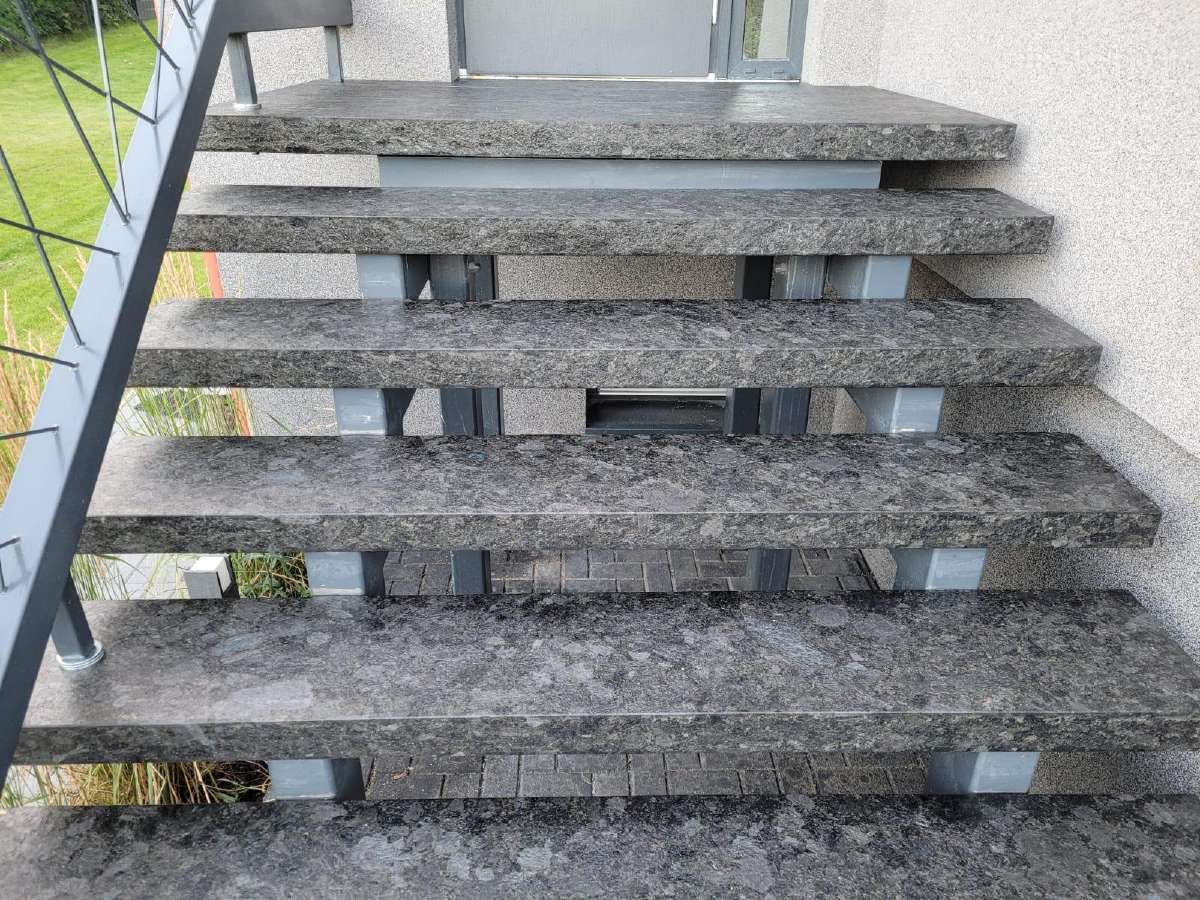 Granito, bazalto trinkelės, laiptai, bortai-akcija - nuotraukos Nr. 28