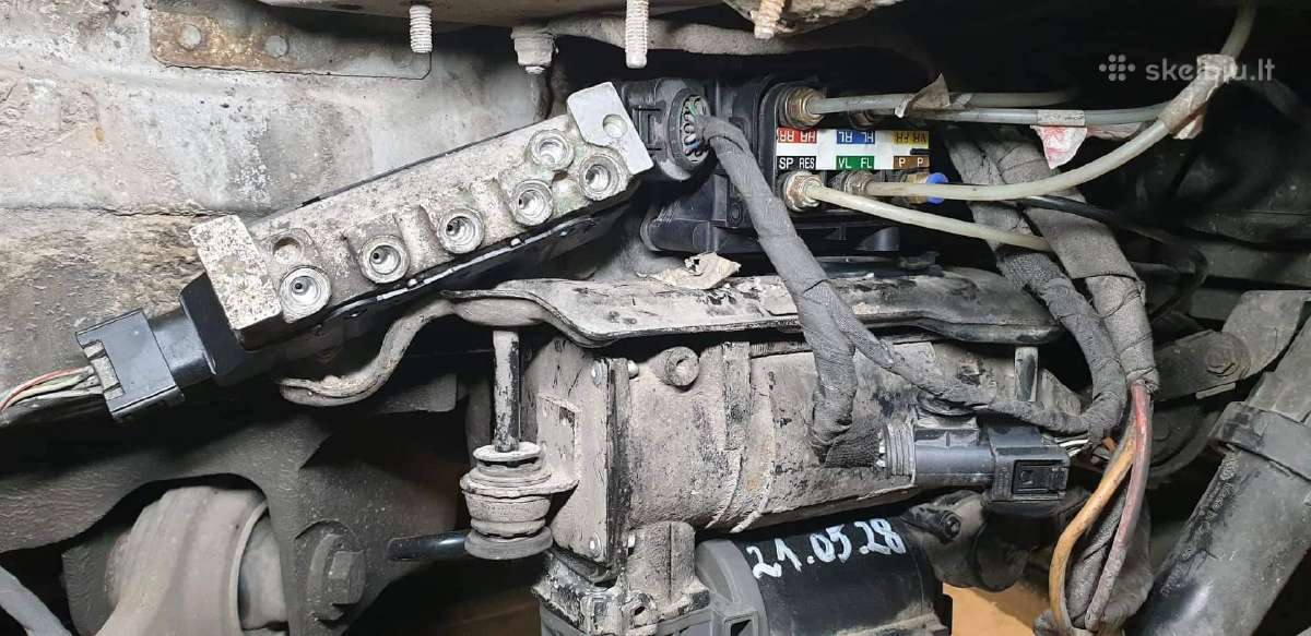 Mercedes pneumo pakabos restauracija remontas - nuotraukos Nr. 5