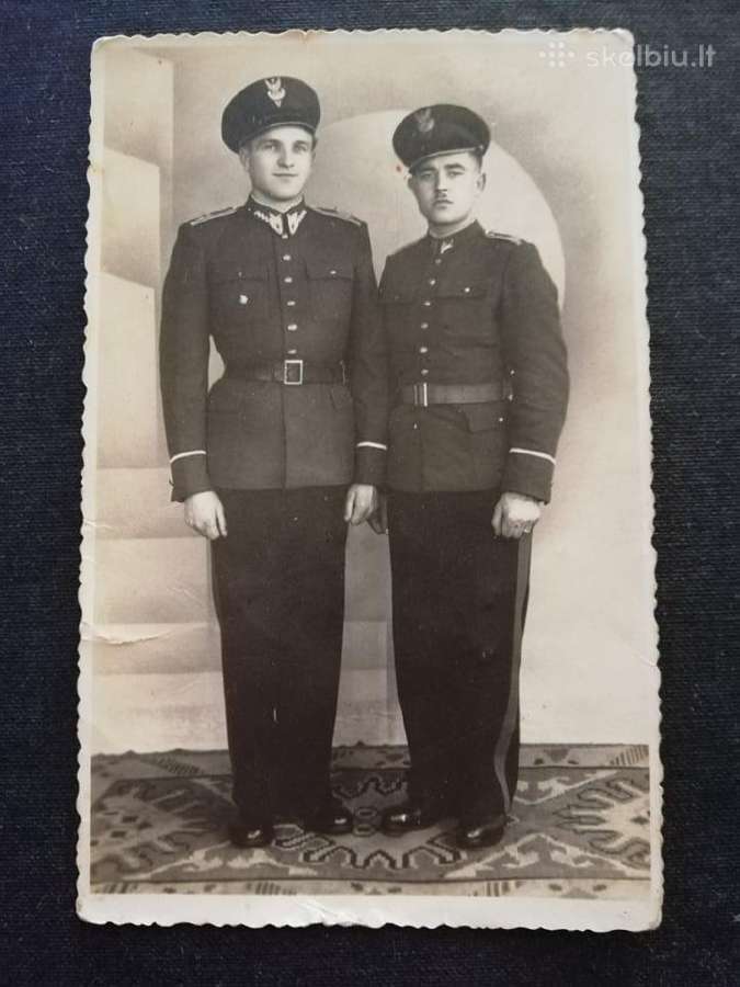 Kariu foto prieskaris.