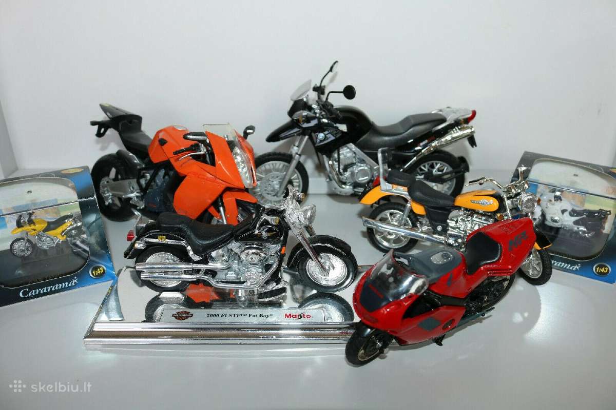 Motociklų modeliai modeliukai 1:18 bmw KTM honda