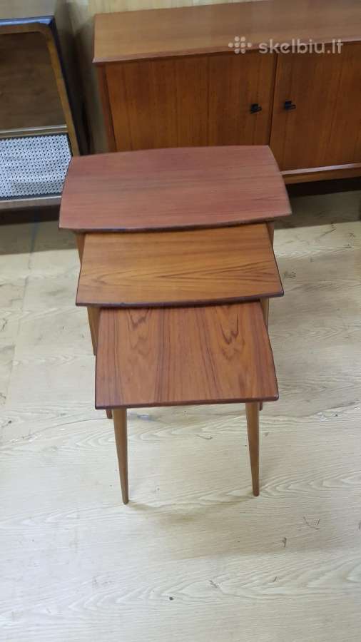 Vintažinių mid century tikmedžio staliukų trio - nuotraukos Nr. 2