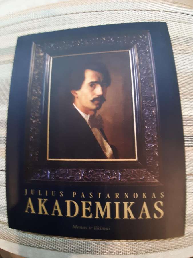 Knyga"akademikas"