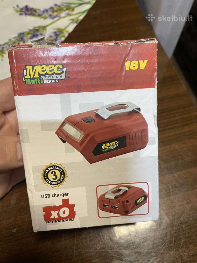 Mecc usb adapteris su LED
