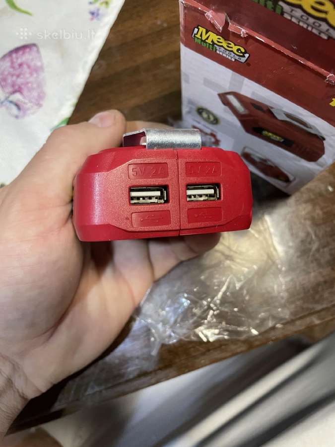 Mecc usb adapteris su LED - nuotraukos Nr. 2