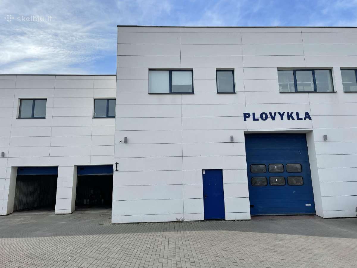Automobilių švaros centrui reikalingi darbuotojai