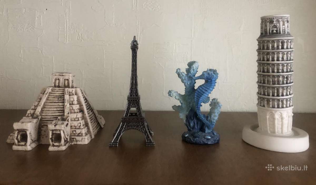 4 Suvenyrai