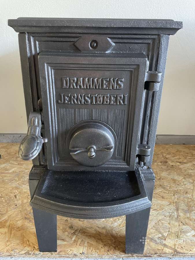 Krosneles, zidiniai, burzuikos - nuotraukos Nr. 8