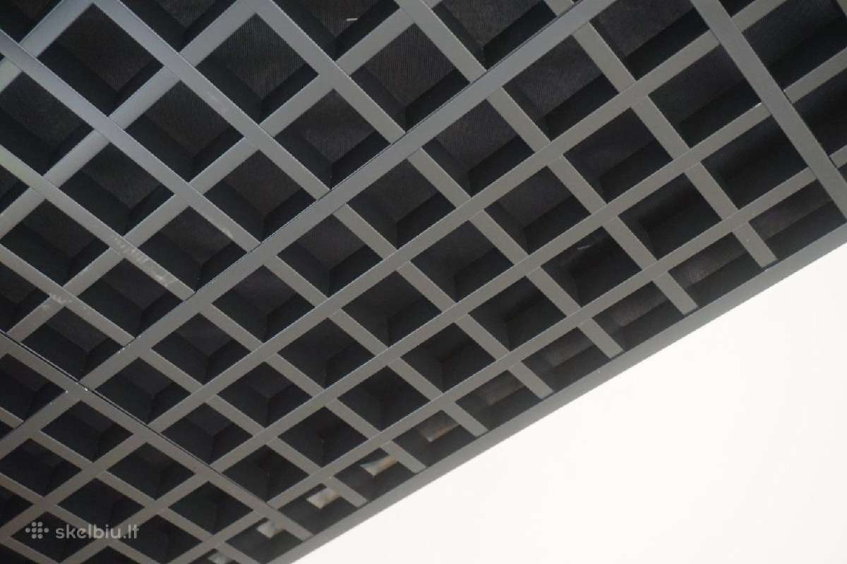 Likutis pakabinamu lubu metaliniu groteliu 60 x 60