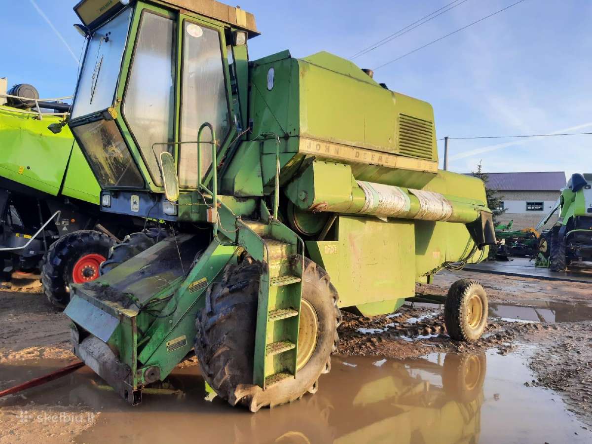 Kombainas John deere 975 ardomas dalimis - nuotraukos Nr. 4