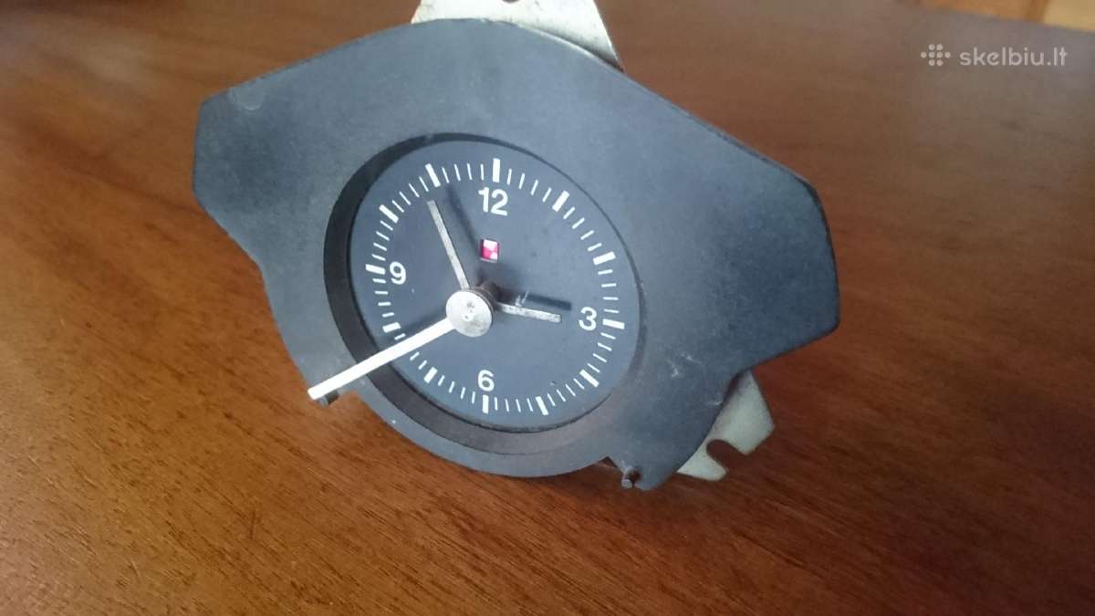 Prisukamas mechaninis laikrodis - nuotraukos Nr. 3