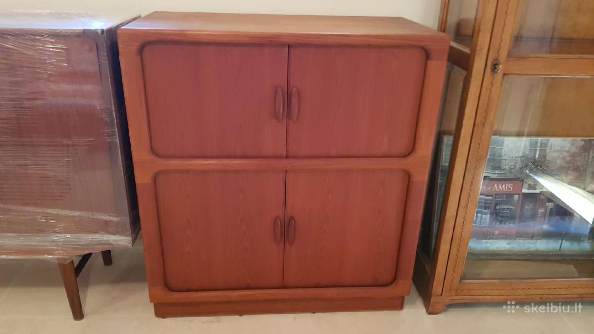 Vintažinė mid century tikmedžio masyvo spintelė - nuotraukos Nr. 2