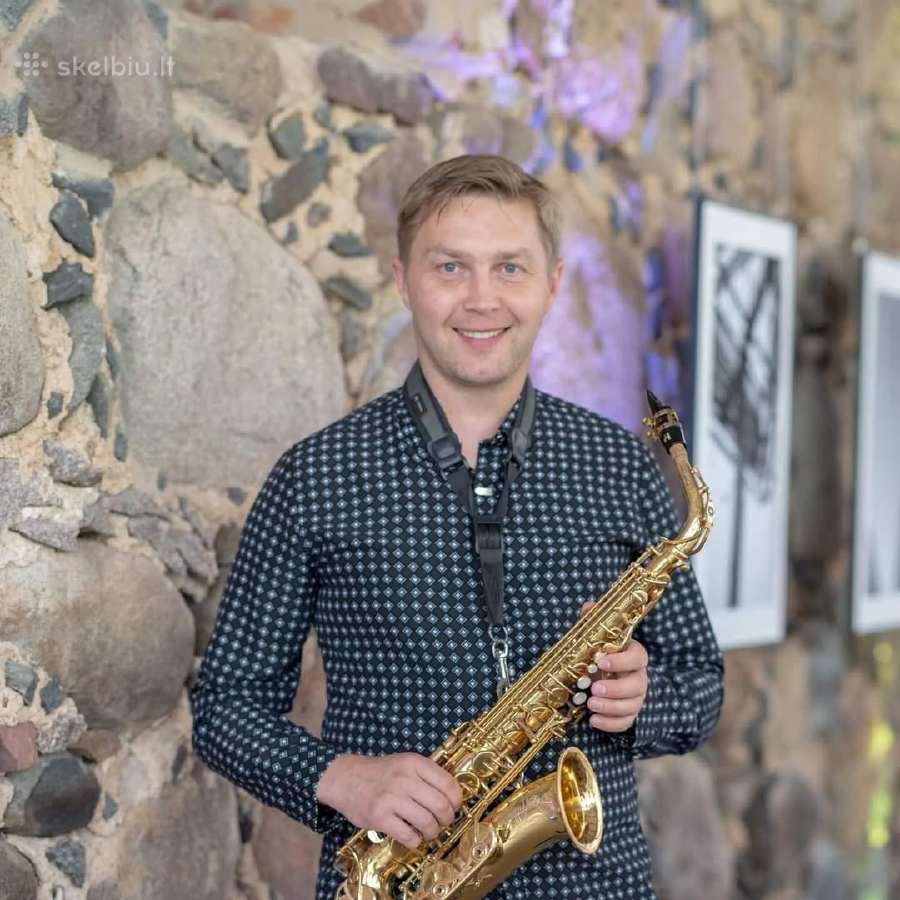 Saksofono muzika Jūsų šventei+dj, renginių vedėja.