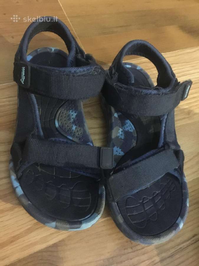 33 d. šlepetes, 35,5 d Nike kedukai, basutės - nuotraukos Nr. 3
