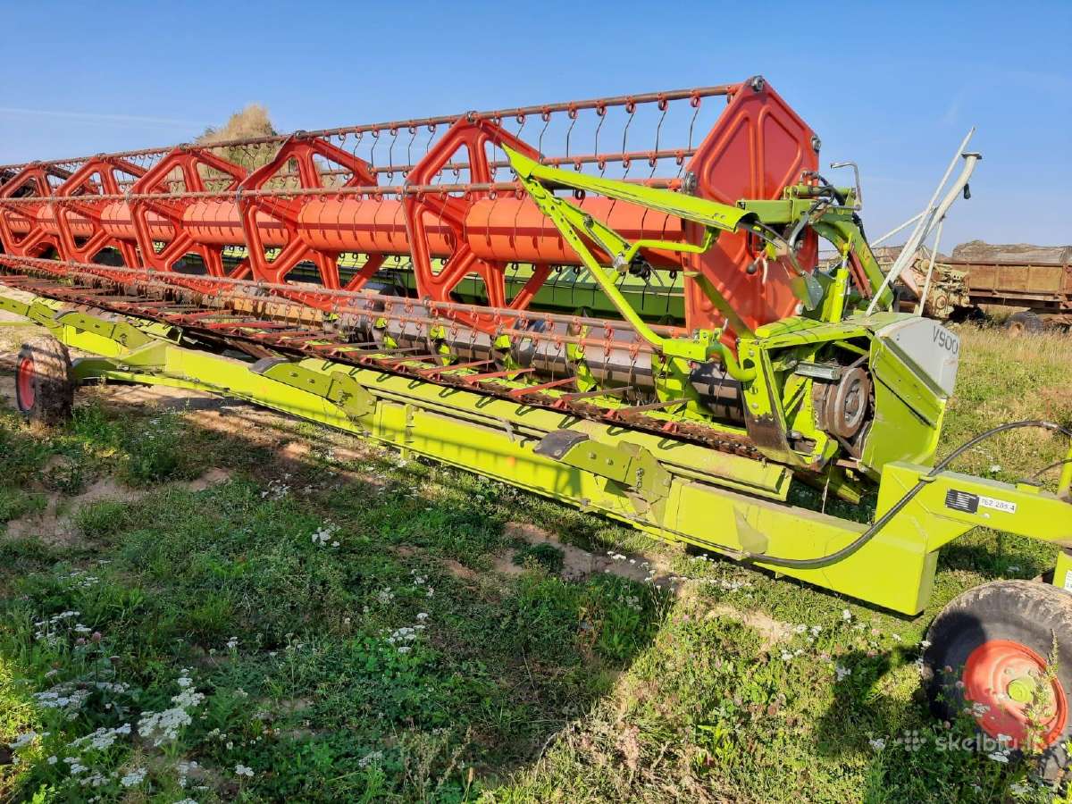 Kombainas Claas Lexion 580 ardomas dalimis - nuotraukos Nr. 8